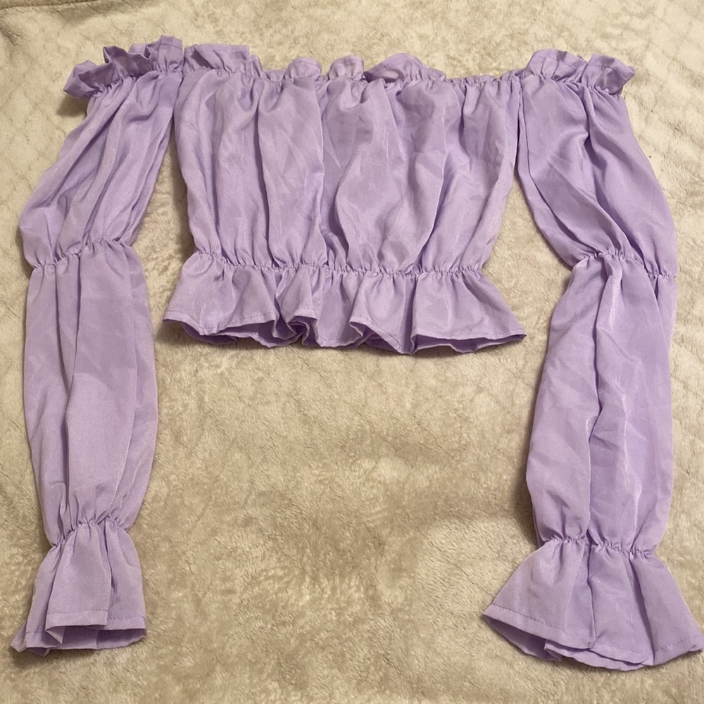 🔮 Purple Ruffle Crop Top 🔮 - Picture 4 of 4